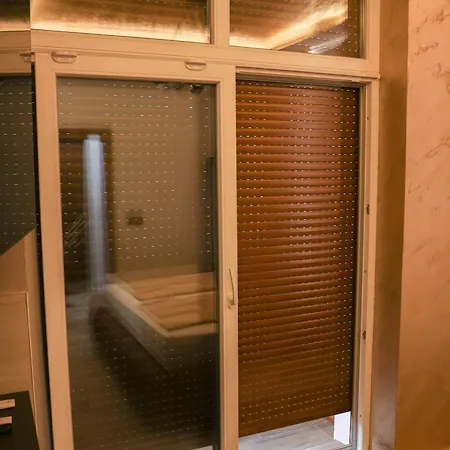 Stari Grad Apartamento *